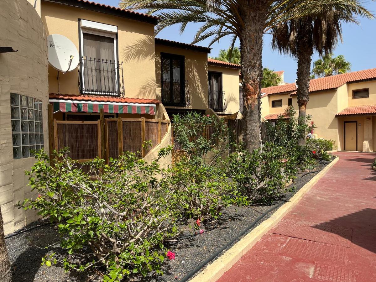 Surf & Chill Bungalow 69, Quiet Green Oasis With Community Swimmingpool Parque Holandes Exterior photo